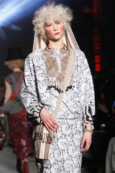 Look 40